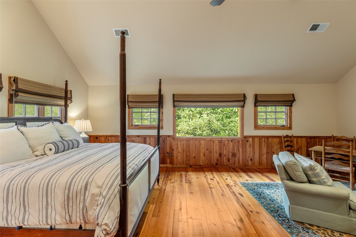 Highlands, North Carolina 28741, United States, 4 Bedrooms Bedrooms, ,5 BathroomsBathrooms,Residential,Active,191280