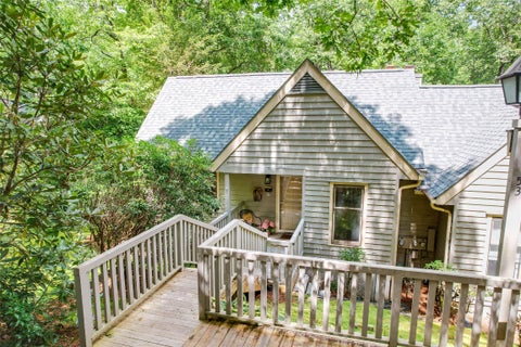 Photo for 53 Chestnut Ridge Lane 3