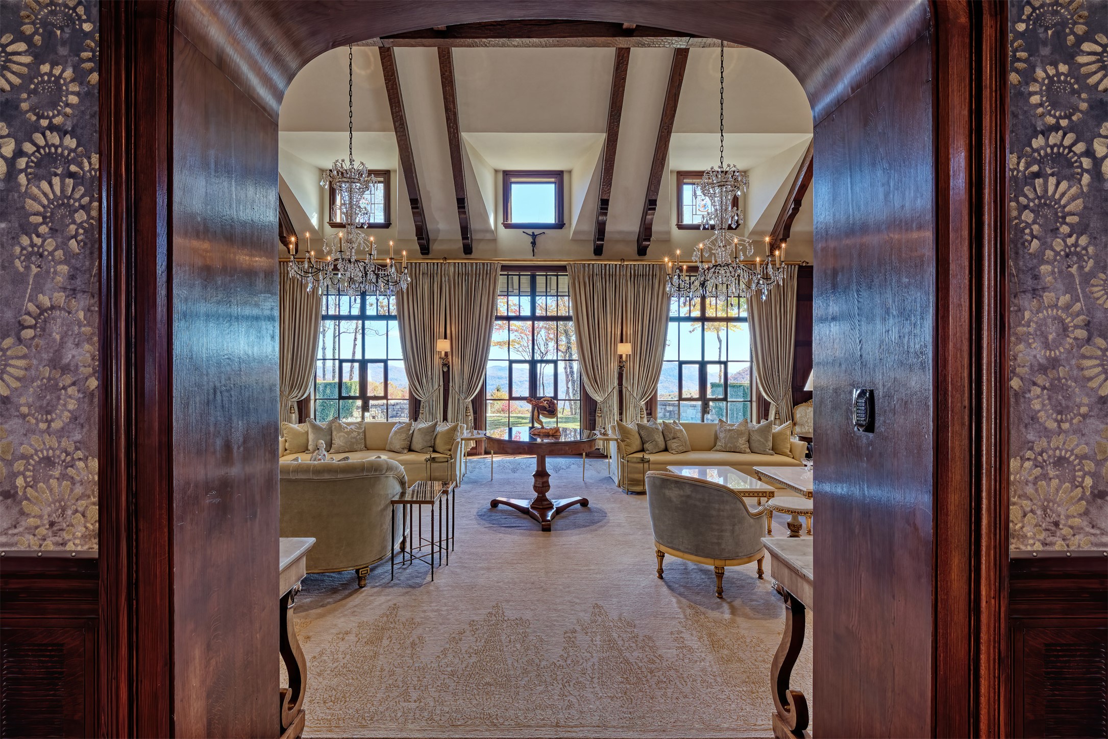 581 Sagee Woods Drive