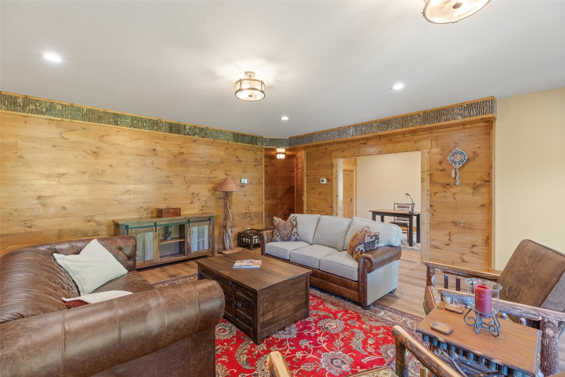 Highlands, North Carolina 28741, United States, 3 Bedrooms Bedrooms, ,3 BathroomsBathrooms,Residential,Active,139854