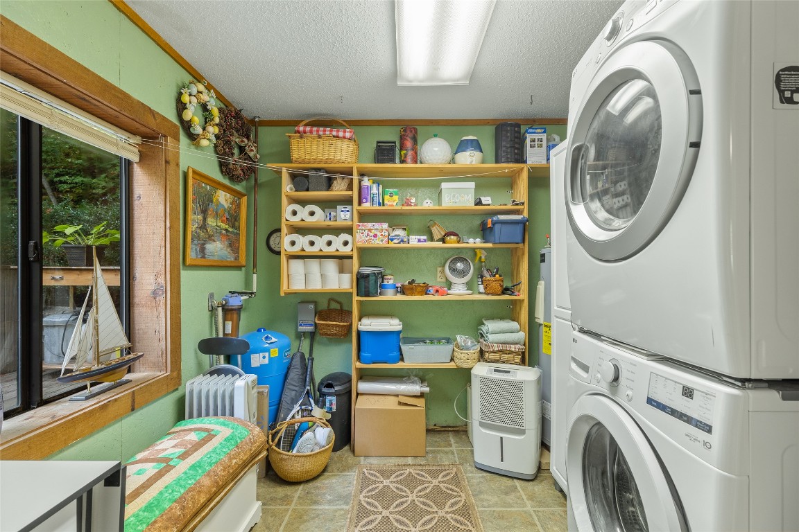 Highlands, North Carolina 28741, United States, 2 Bedrooms Bedrooms, ,2 BathroomsBathrooms,Residential,Active,171872