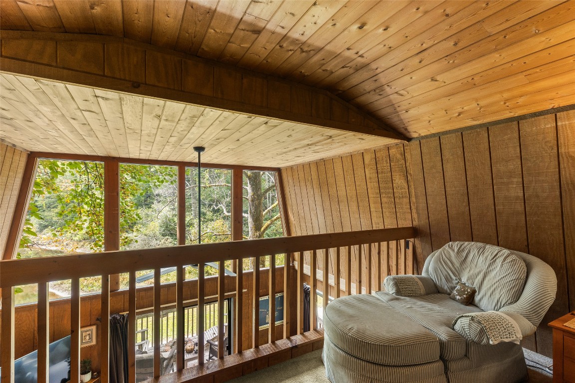 Highlands, North Carolina 28741, United States, 2 Bedrooms Bedrooms, ,2 BathroomsBathrooms,Residential,Active,171872