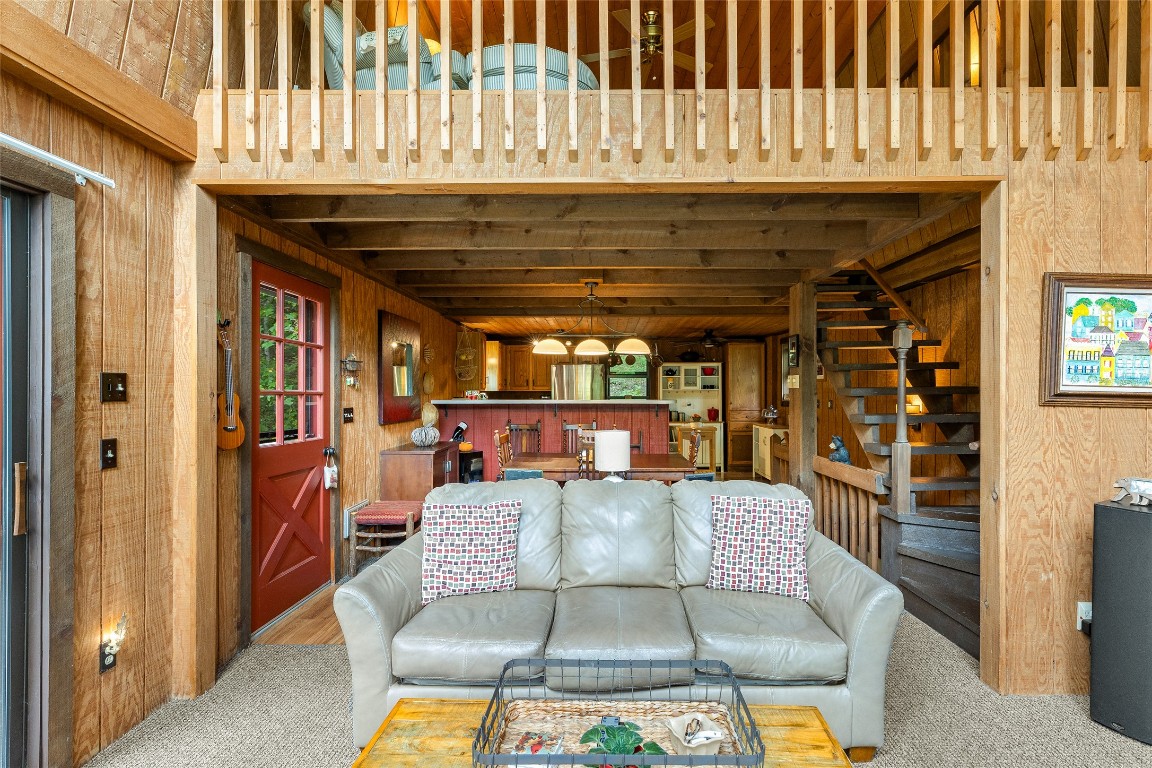 Highlands, North Carolina 28741, United States, 2 Bedrooms Bedrooms, ,2 BathroomsBathrooms,Residential,Active,171872