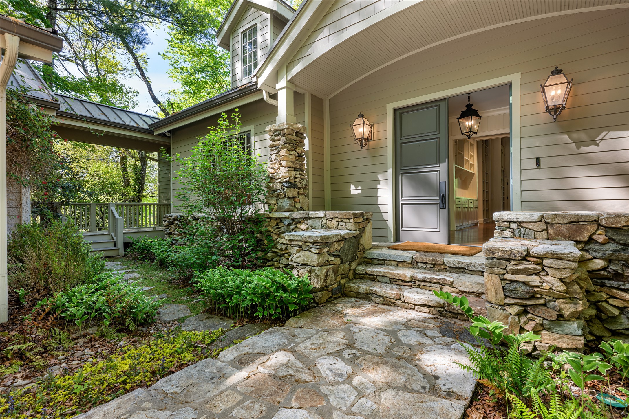 1957 Cold Mountain Road