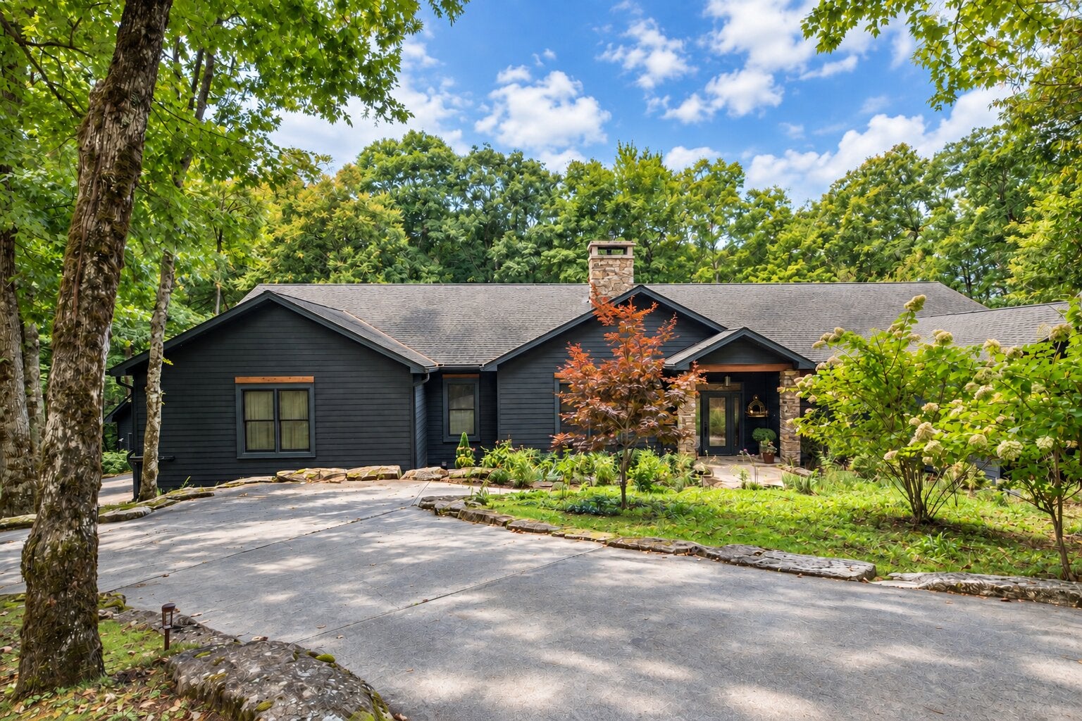 289 Apple Mountain Circle