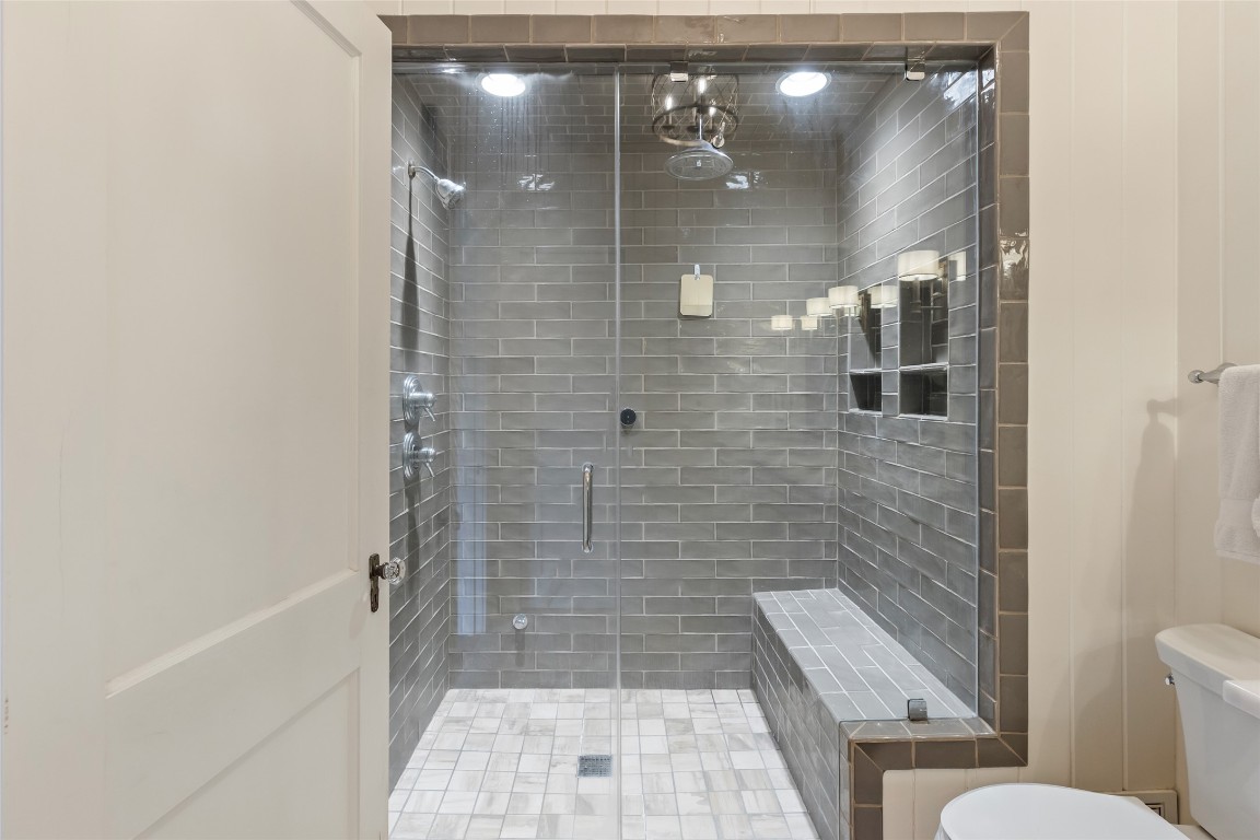 Highlands, North Carolina 28741, United States, 4 Bedrooms Bedrooms, ,4 BathroomsBathrooms,Residential,Pending,159890