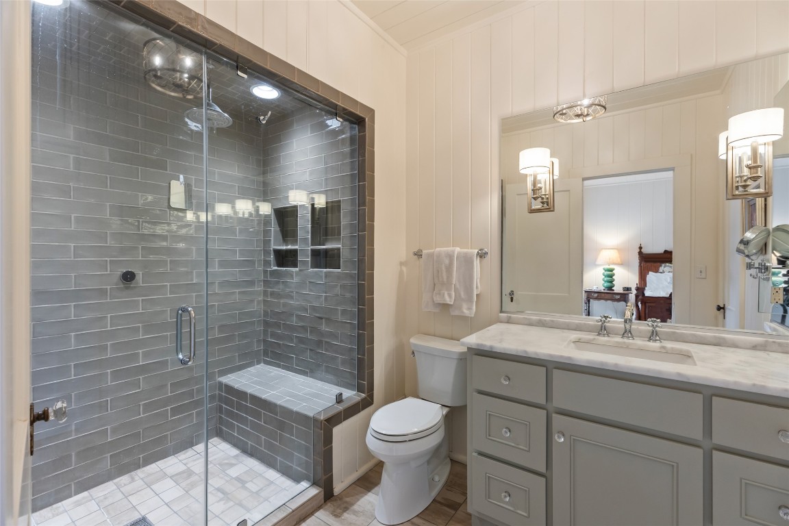 Highlands, North Carolina 28741, United States, 4 Bedrooms Bedrooms, ,4 BathroomsBathrooms,Residential,Pending,159890