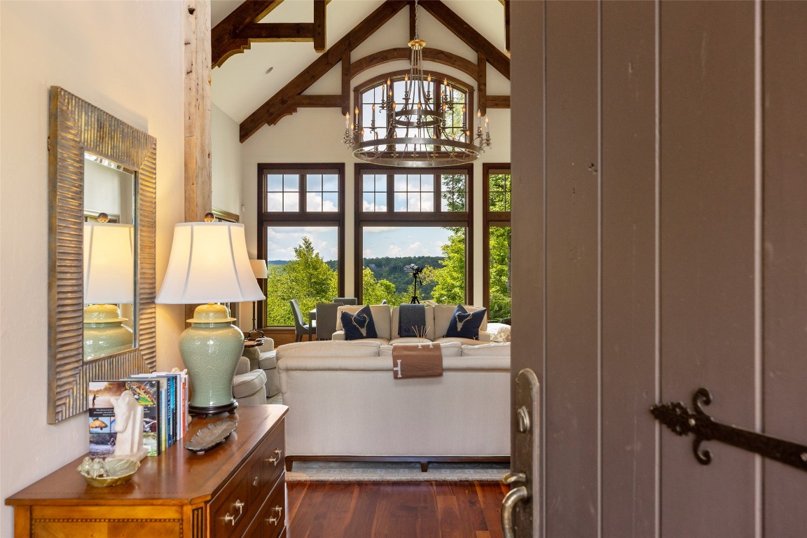 871 Garnet Rock Trail