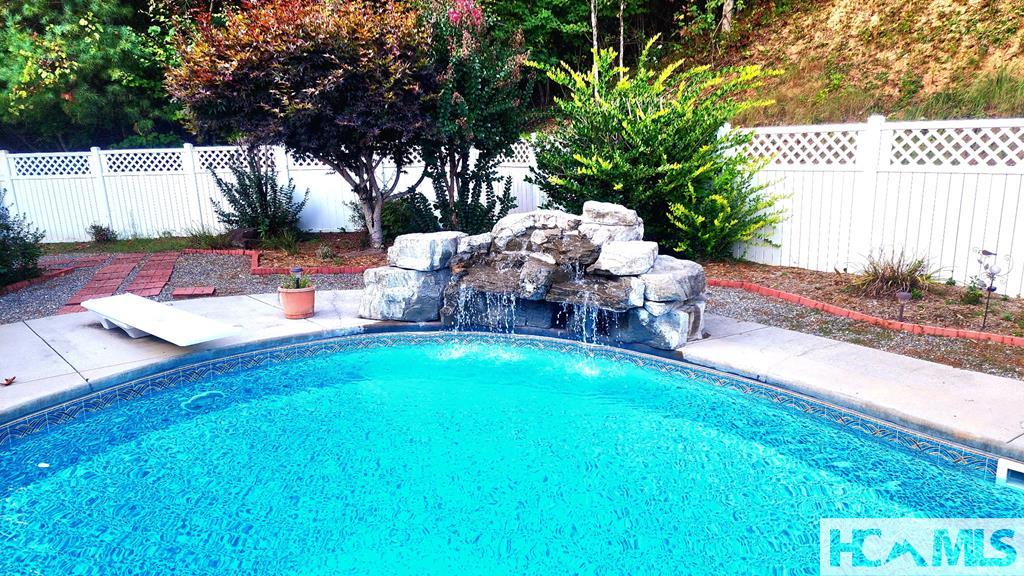 112 Hawks Nest Ridge