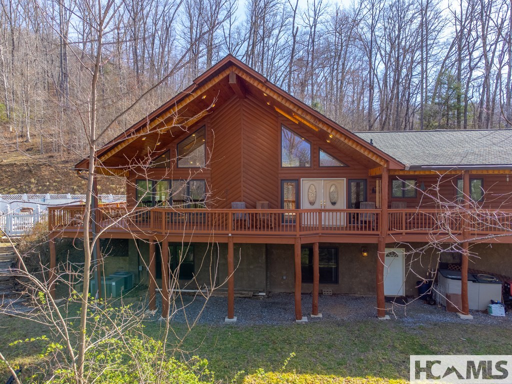 112 Hawks Nest Ridge