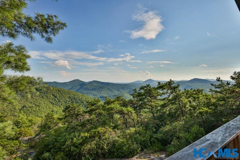 Photo for 473 Sheer Rock Road