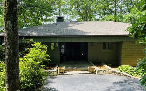 Photo for 387 Country Club Drive