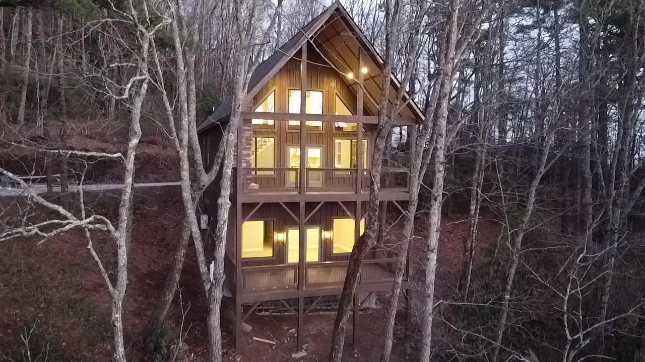 401 Windy Gap Lane