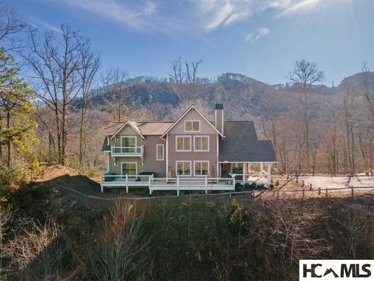 346 BIRDYMAY DR, TUCKASEGEE, NC 28783 - Image b60dbade4efad14fd397fa9283d24a9e/754026726