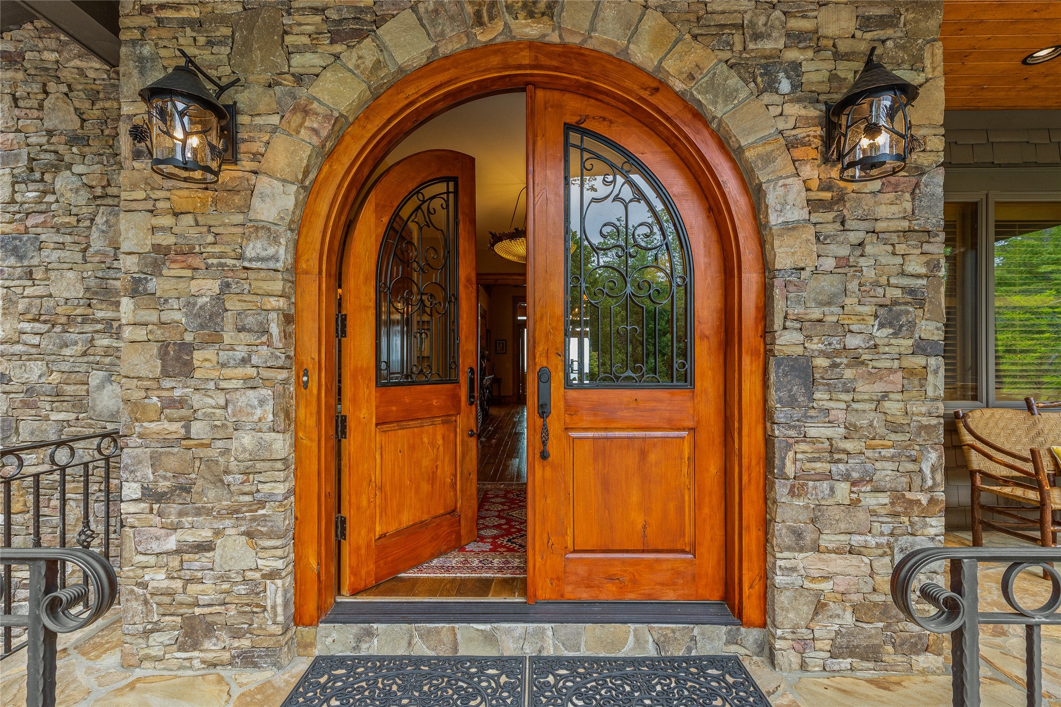 51 Bear Shadow Ridge