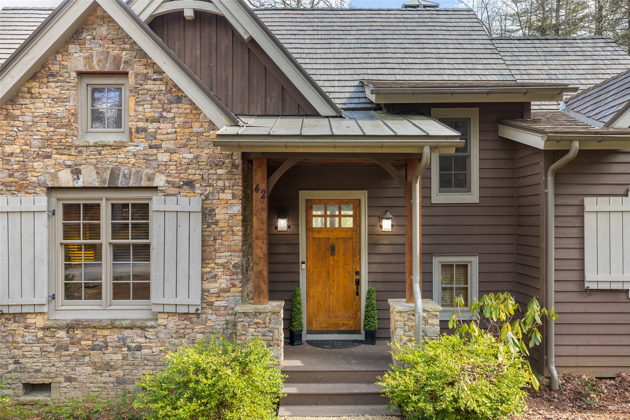 42 Hemlock Ridge