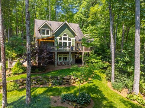 6736 Wayah Road Franklin NC 28734
