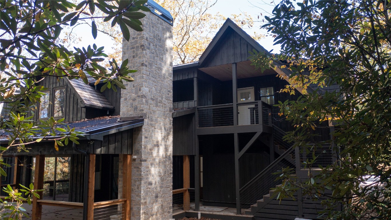 Highlands, North Carolina 28741, United States, 5 Bedrooms Bedrooms, ,6 BathroomsBathrooms,Residential,Active,224954