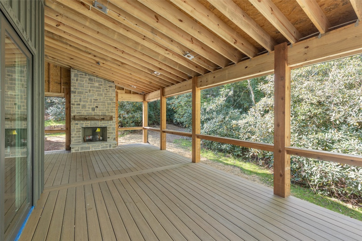 Highlands, North Carolina 28741, United States, 5 Bedrooms Bedrooms, ,6 BathroomsBathrooms,Residential,Active,224954