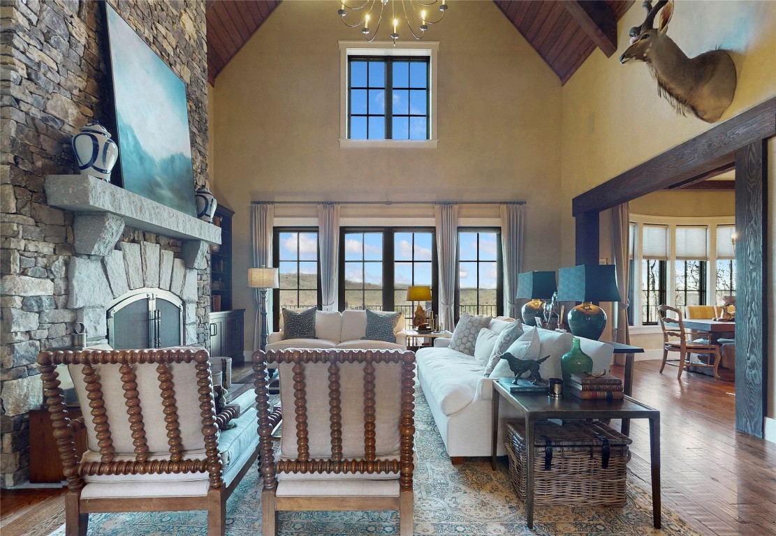 Glenville, North Carolina 28736, United States, 5 Bedrooms Bedrooms, ,6 BathroomsBathrooms,Residential,Active,151701