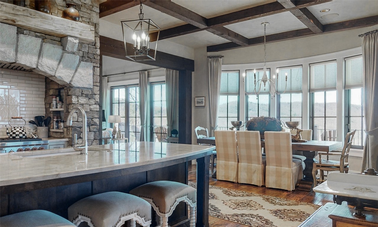 Glenville, North Carolina 28736, United States, 5 Bedrooms Bedrooms, ,6 BathroomsBathrooms,Residential,Active,151701