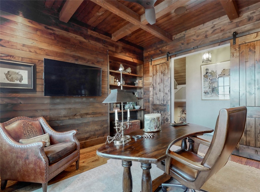 Glenville, North Carolina 28736, United States, 5 Bedrooms Bedrooms, ,6 BathroomsBathrooms,Residential,Active,151701