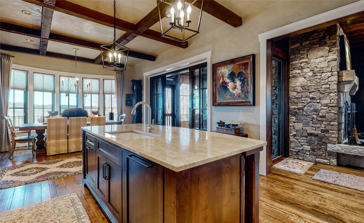 Glenville, North Carolina 28736, United States, 5 Bedrooms Bedrooms, ,6 BathroomsBathrooms,Residential,Active,151701