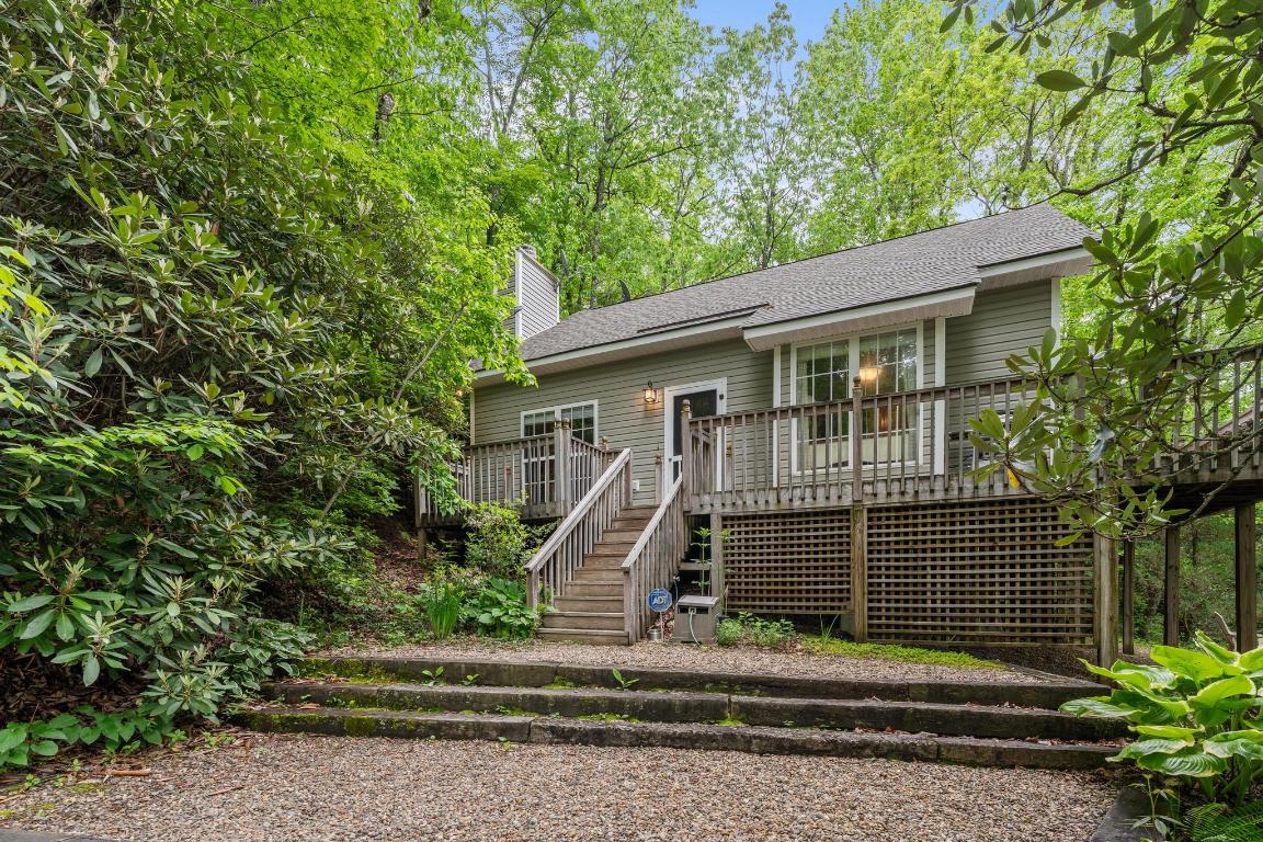 Highlands, North Carolina 28741, United States, 2 Bedrooms Bedrooms, ,2 BathroomsBathrooms,Residential,Active,145827