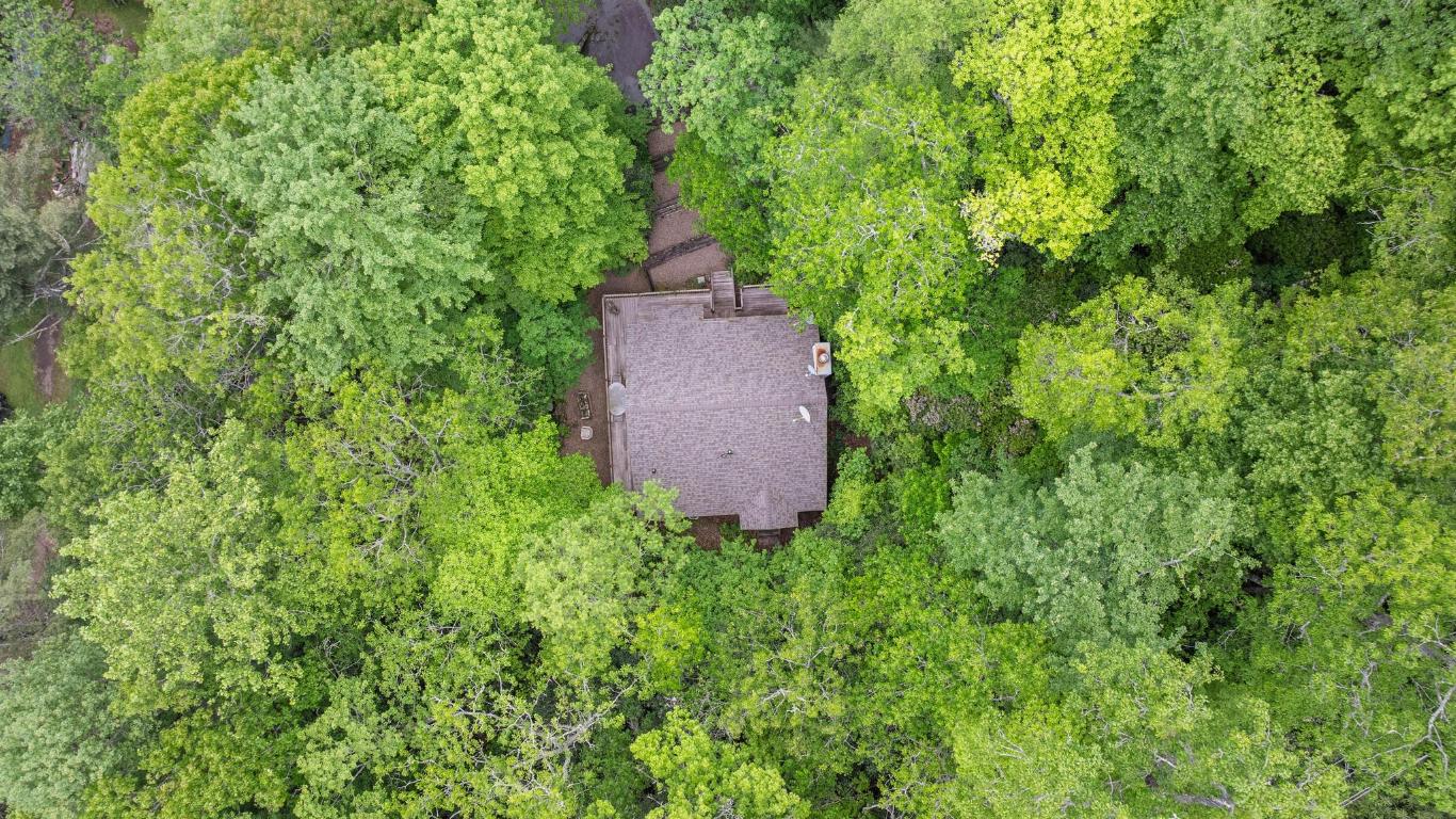 Highlands, North Carolina 28741, United States, 2 Bedrooms Bedrooms, ,2 BathroomsBathrooms,Residential,Active,145827