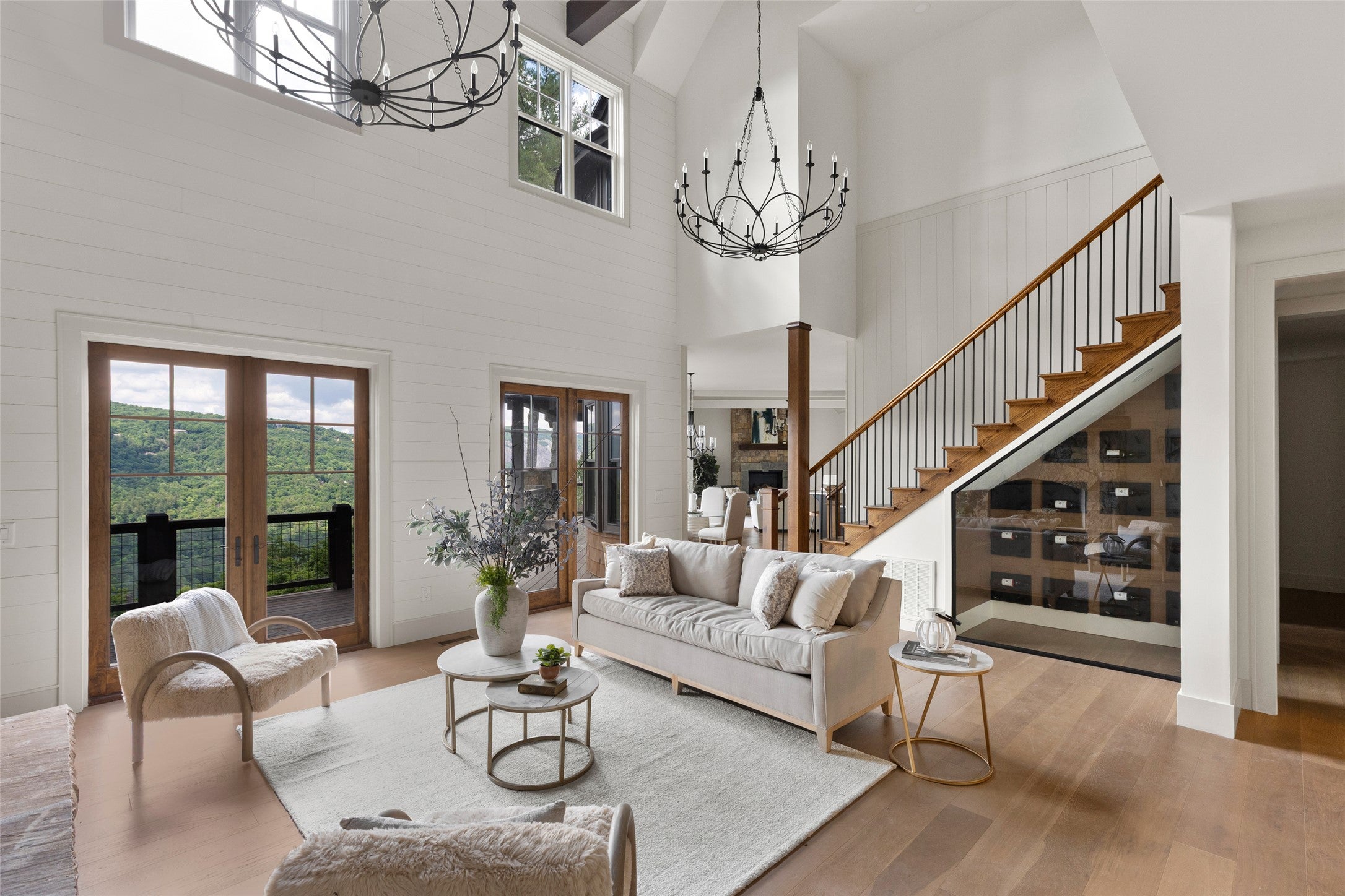 343 Ledgeview Road