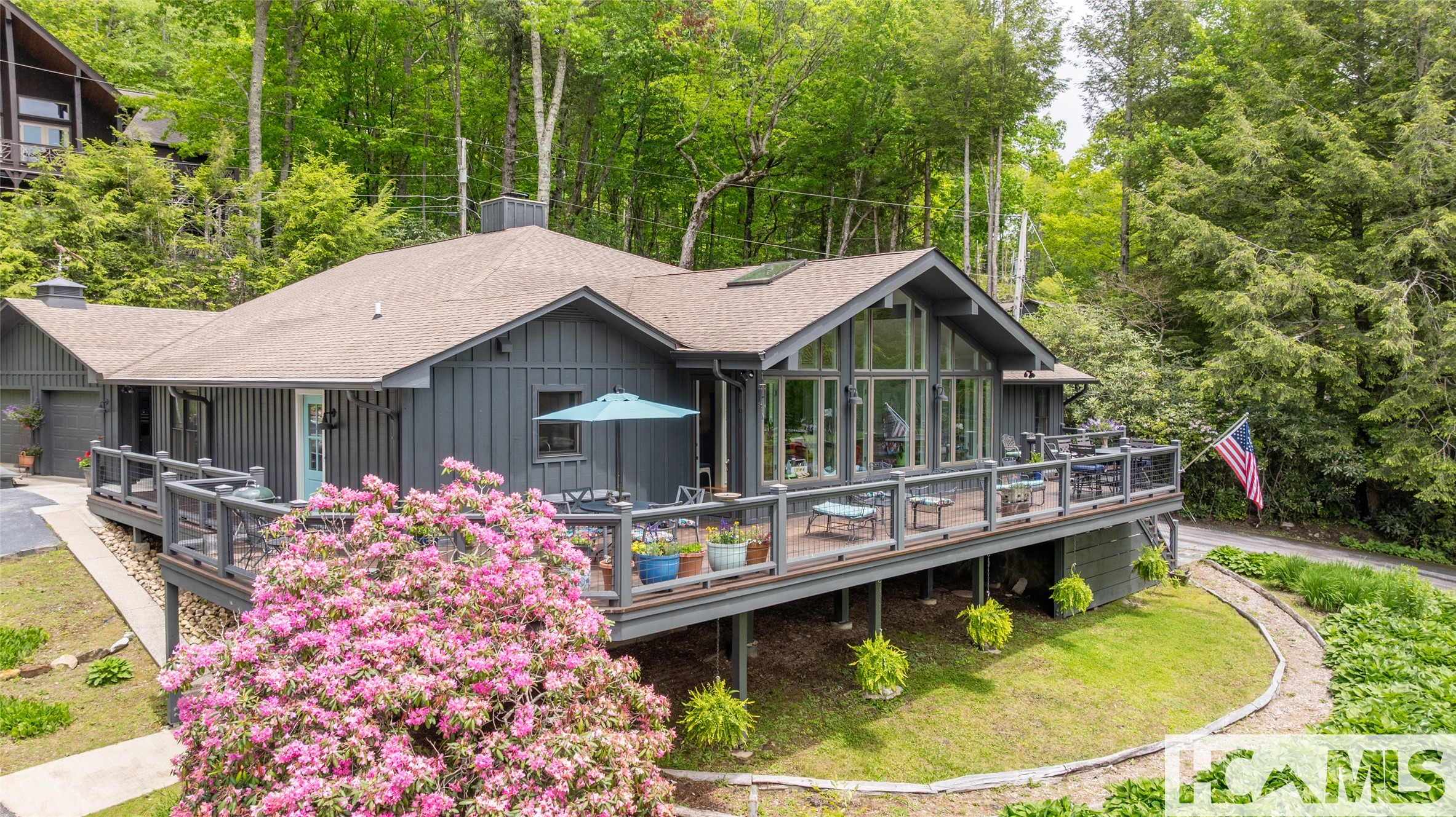 226 Sky lake Drive