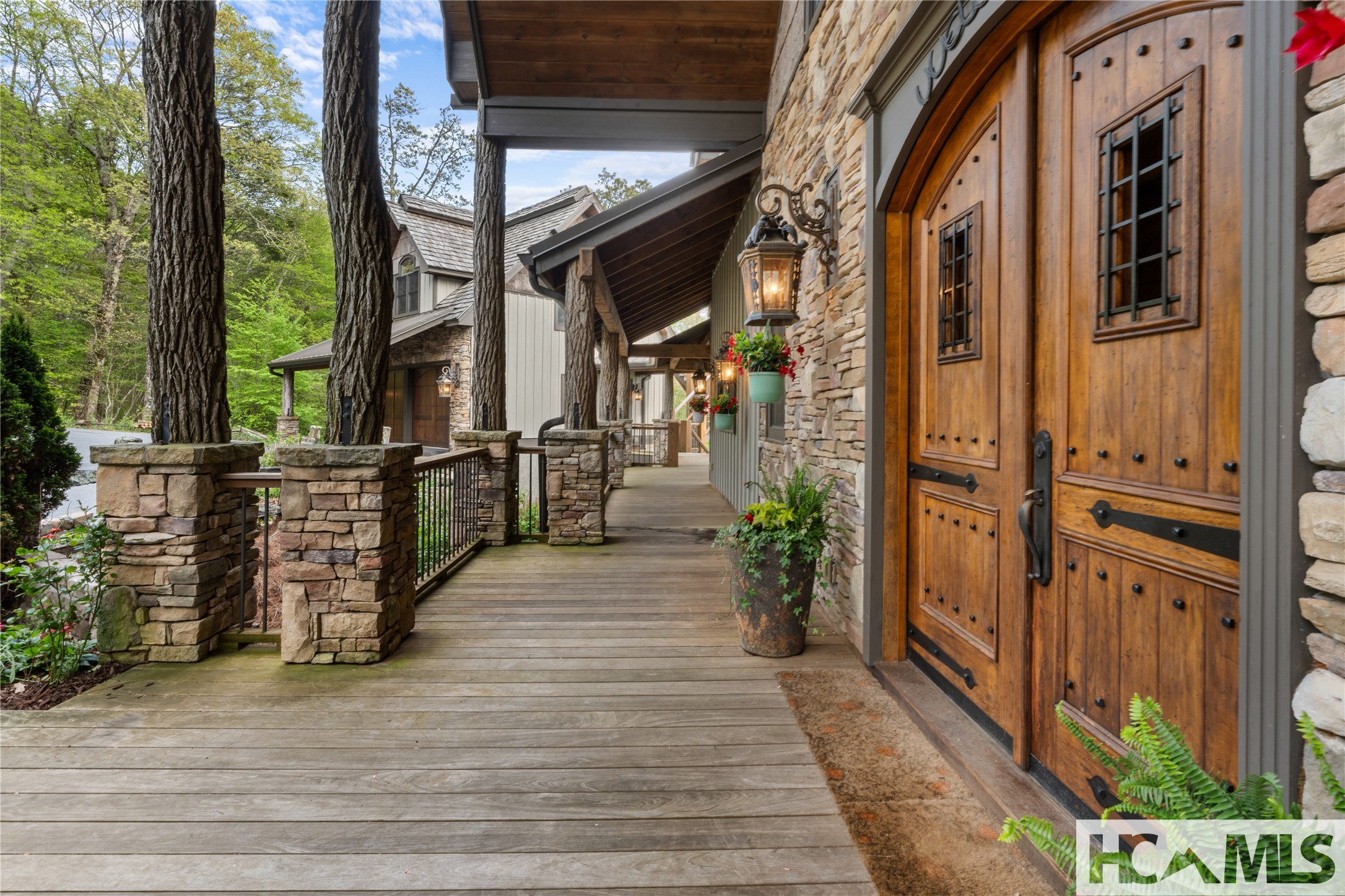 465 Falcon Ridge Road