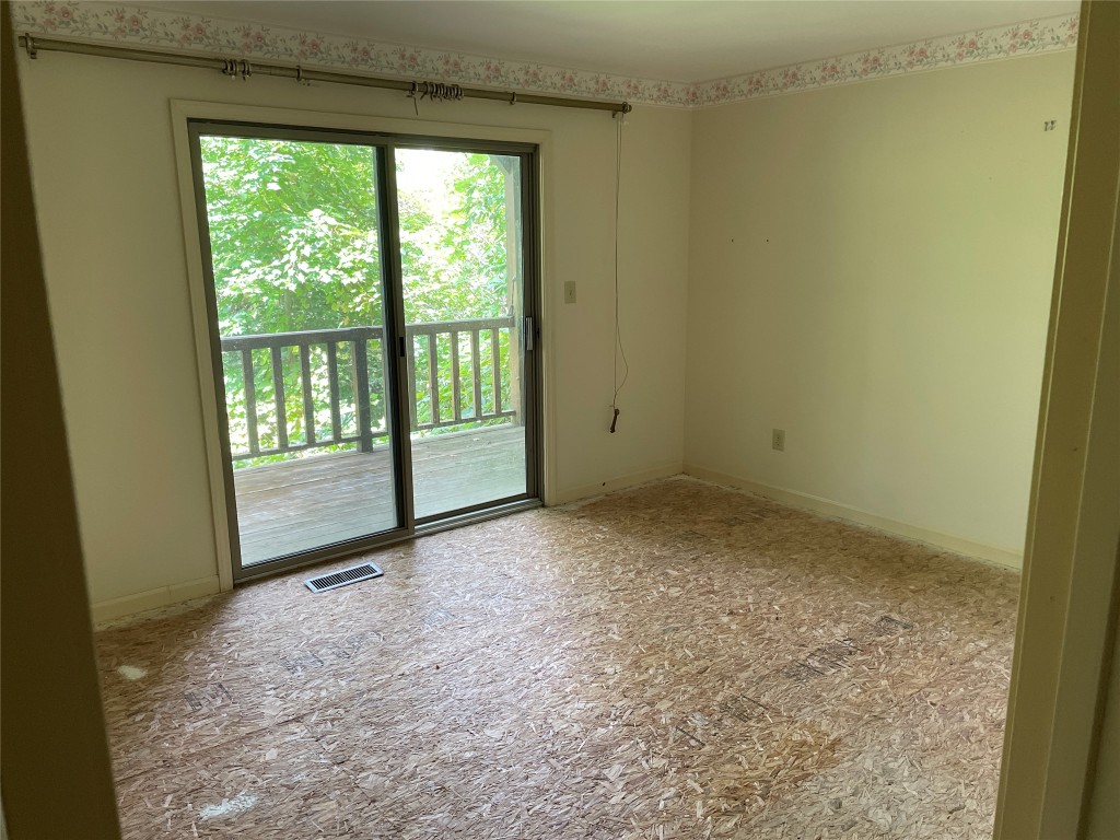 212 Club Colony Lane