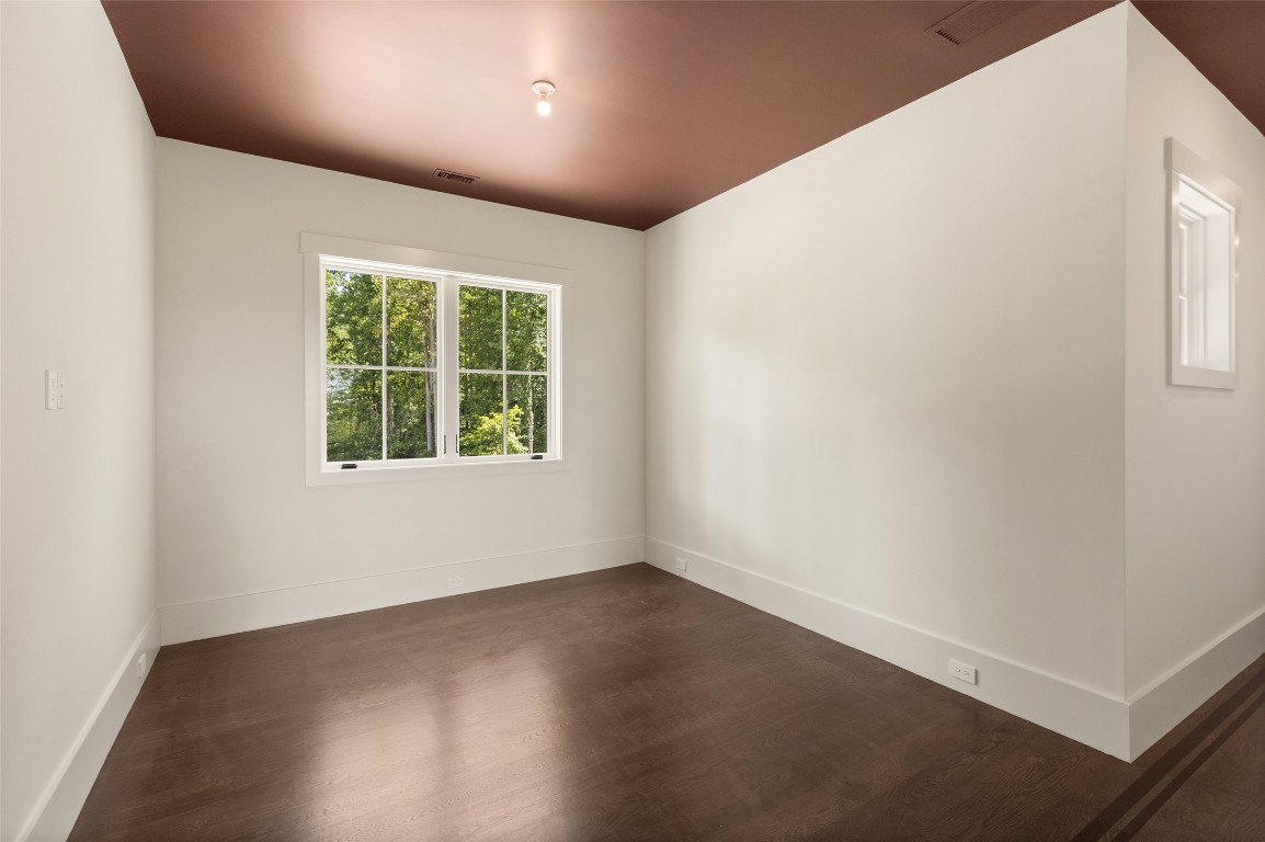 Cashiers, North Carolina 28717, United States, 4 Bedrooms Bedrooms, ,5 BathroomsBathrooms,Residential,Active,223507