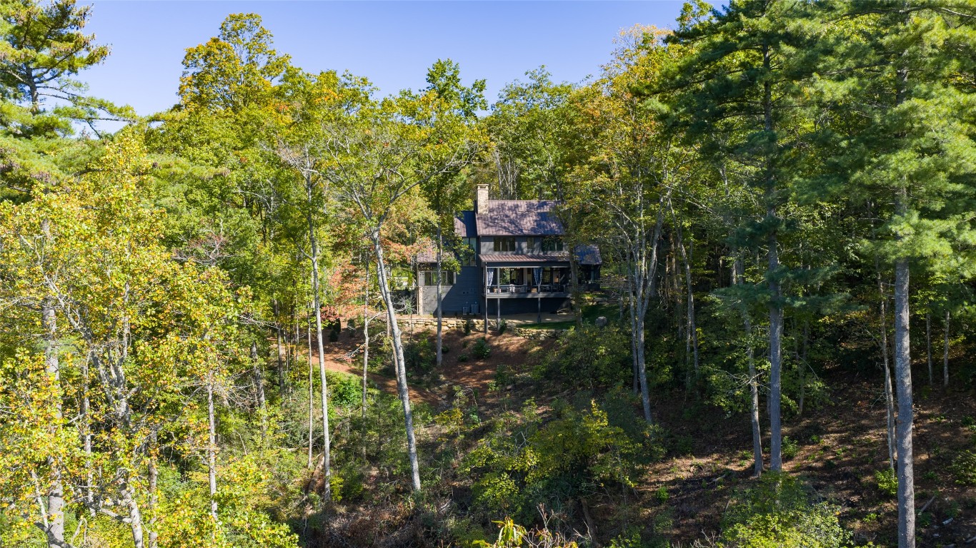 Cashiers, North Carolina 28717, United States, 4 Bedrooms Bedrooms, ,5 BathroomsBathrooms,Residential,Active,223507