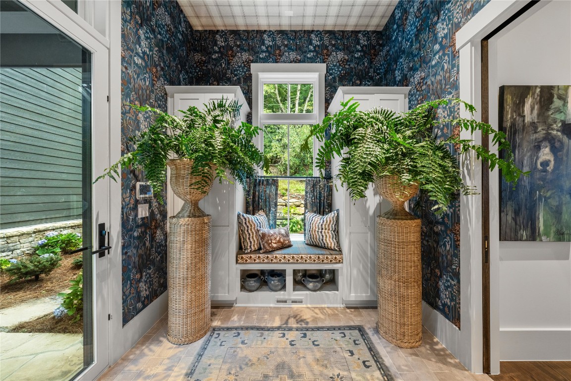 Cashiers, North Carolina 28717, United States, 4 Bedrooms Bedrooms, ,5 BathroomsBathrooms,Residential,Active,223507