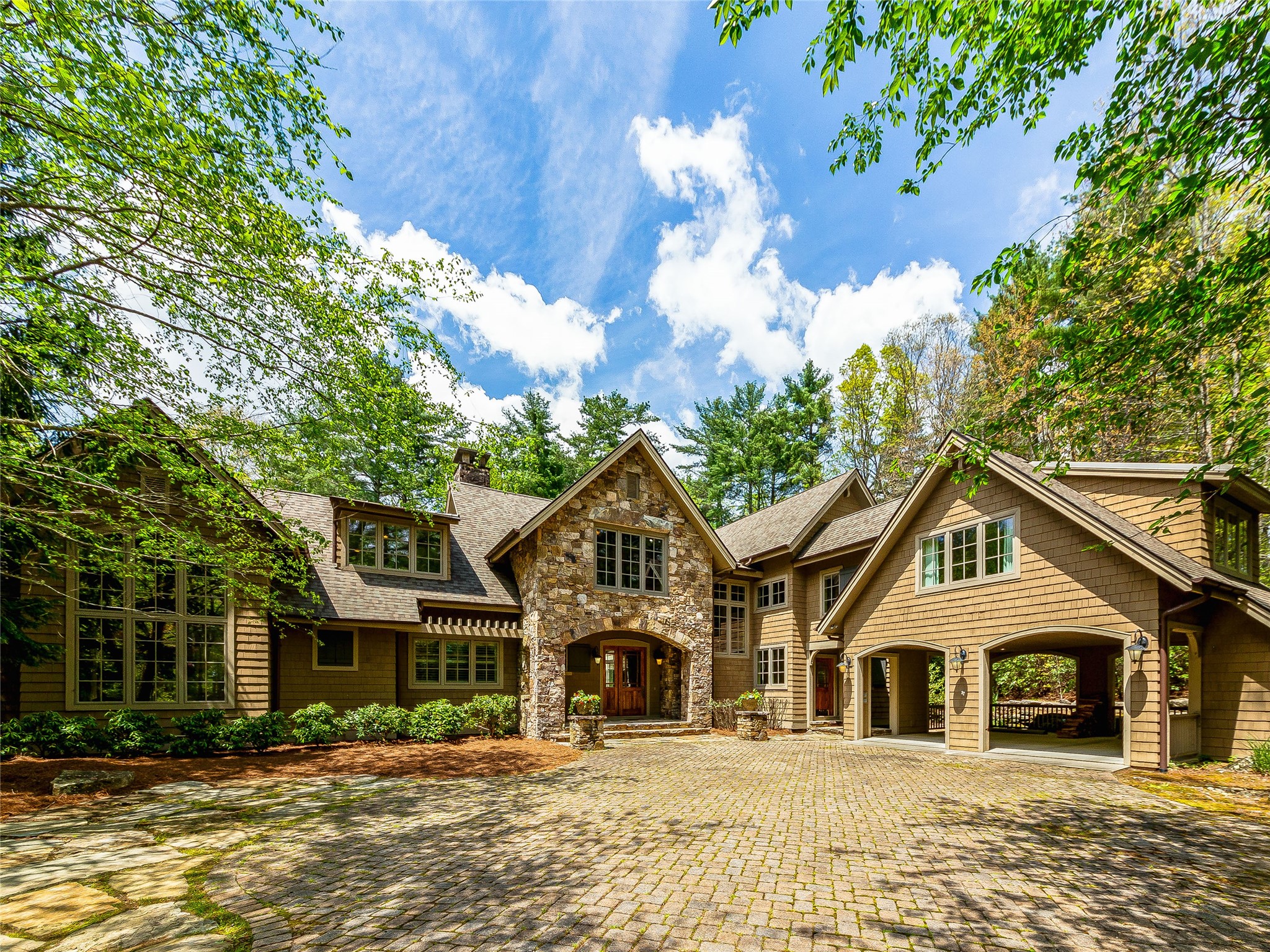 228 Mills Creek Trace