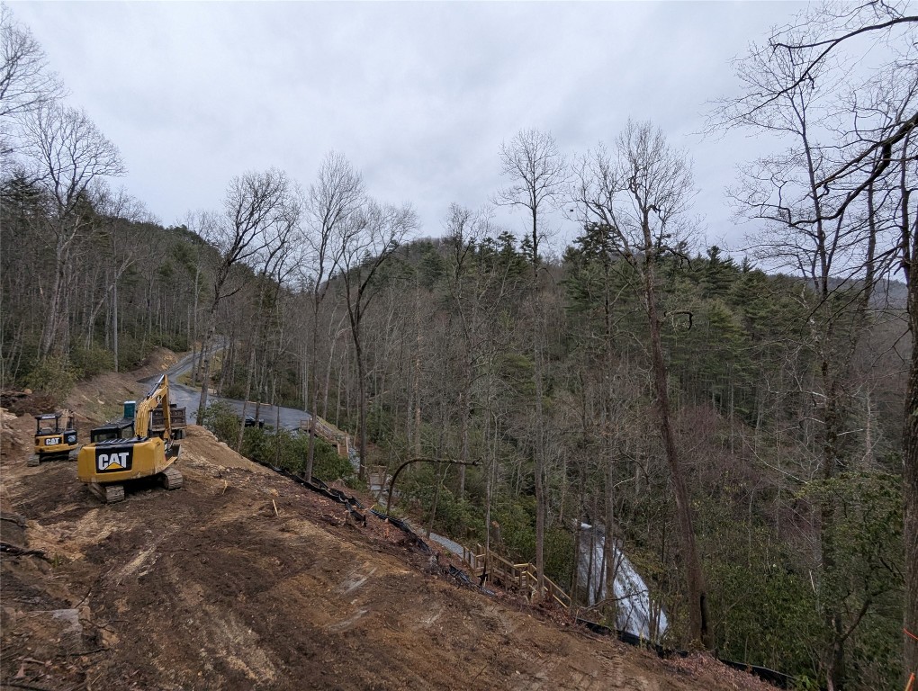 Cashiers, North Carolina 28717, United States, 4 Bedrooms Bedrooms, ,5 BathroomsBathrooms,Residential,Active,85543