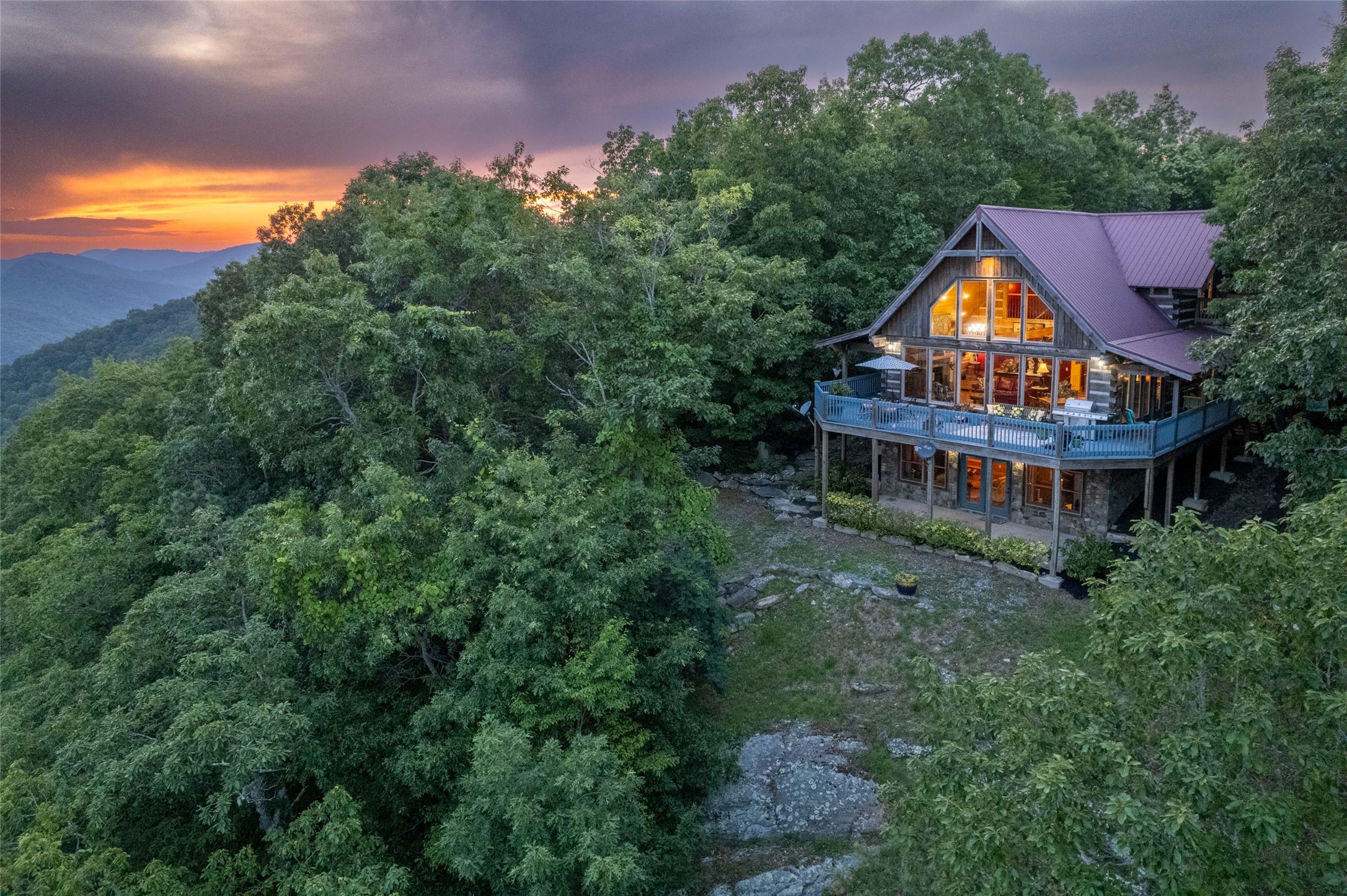 1783 W. Cliff Road