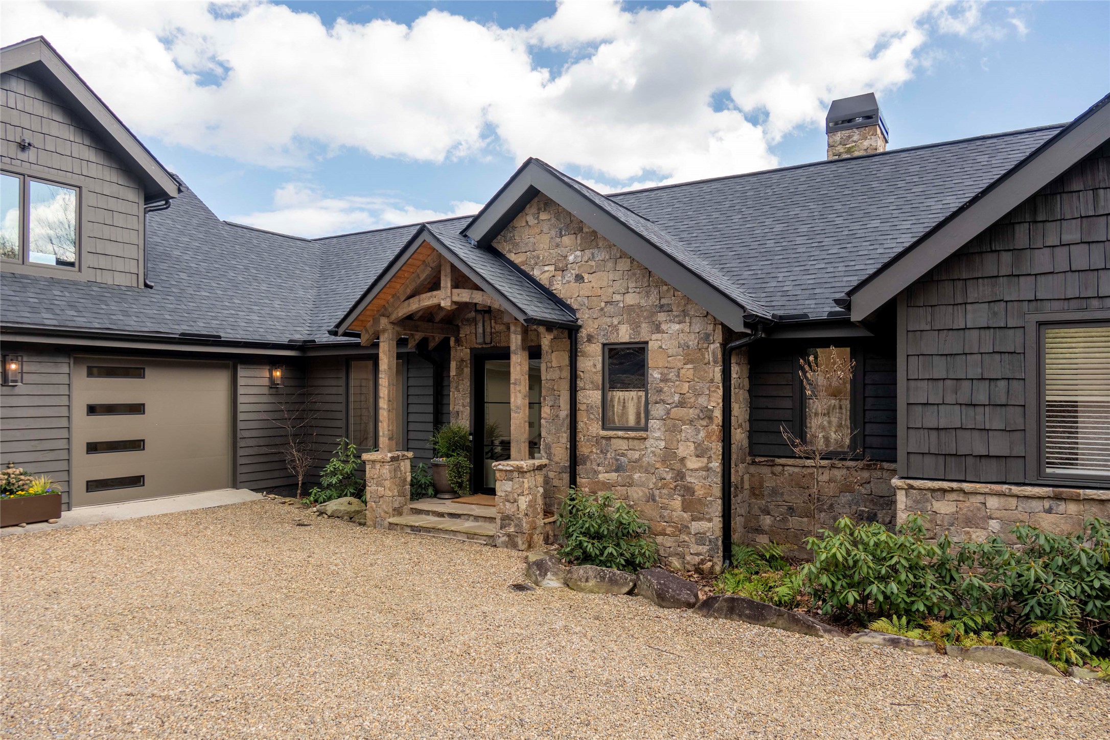 96 Moltz Court