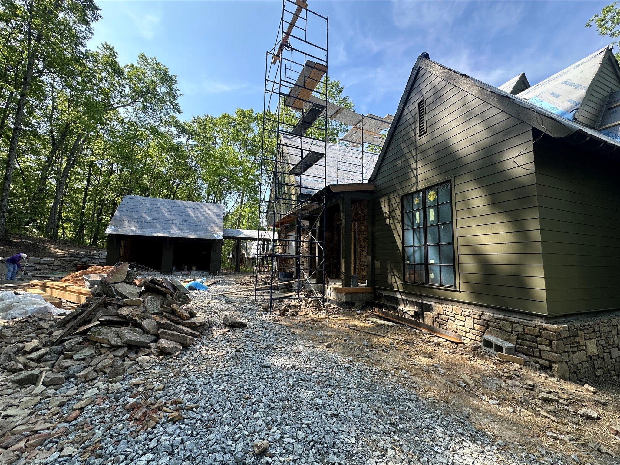 5 N Ridgeline Road