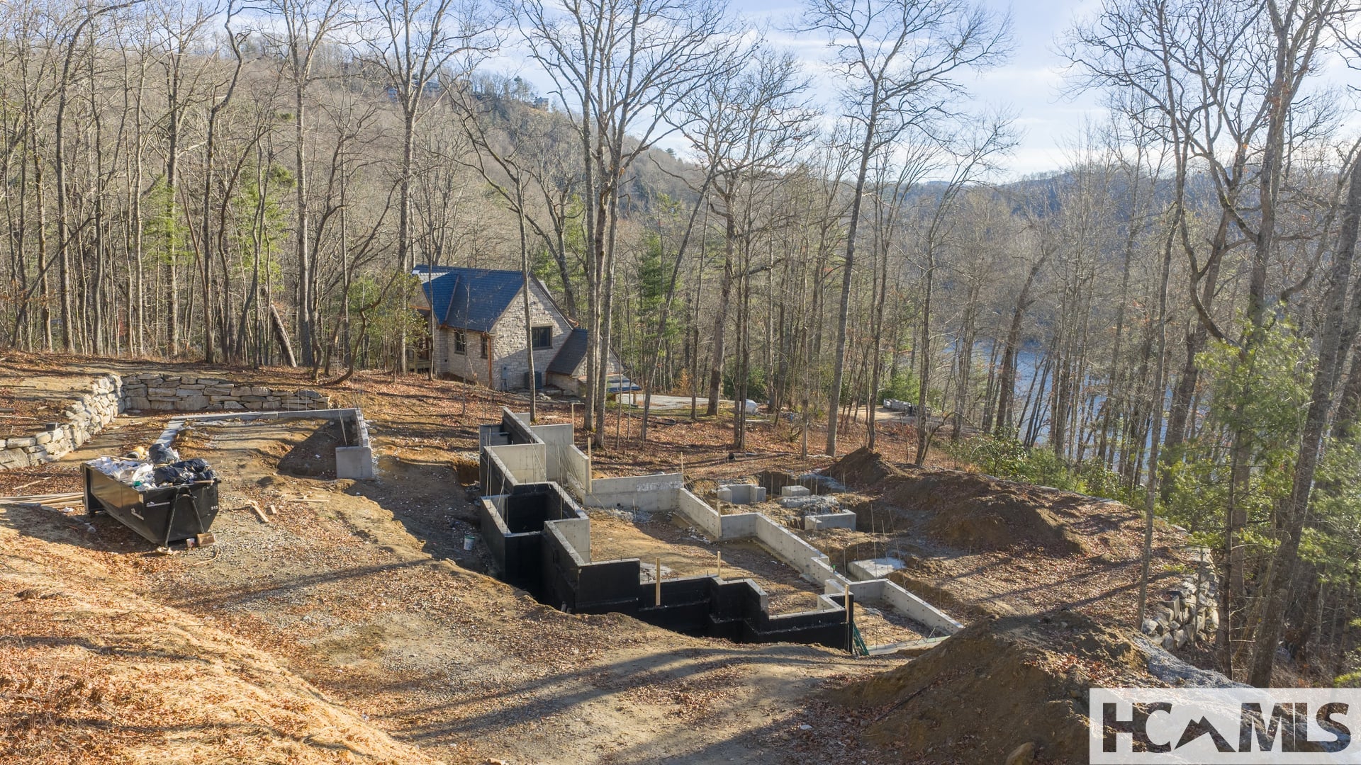 5 N Ridgeline Road