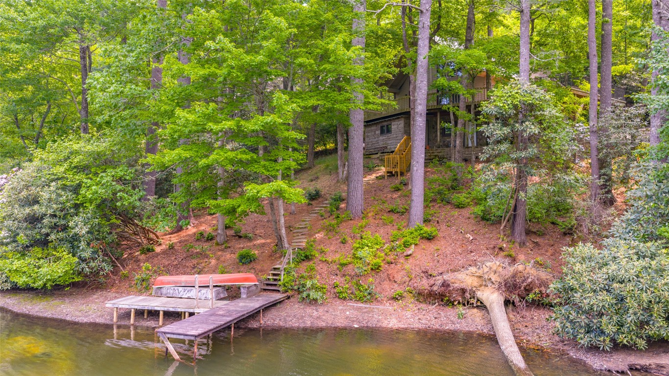 Lake Toxaway, North Carolina 28747, United States, 3 Bedrooms Bedrooms, ,3 BathroomsBathrooms,Residential,Active,15049