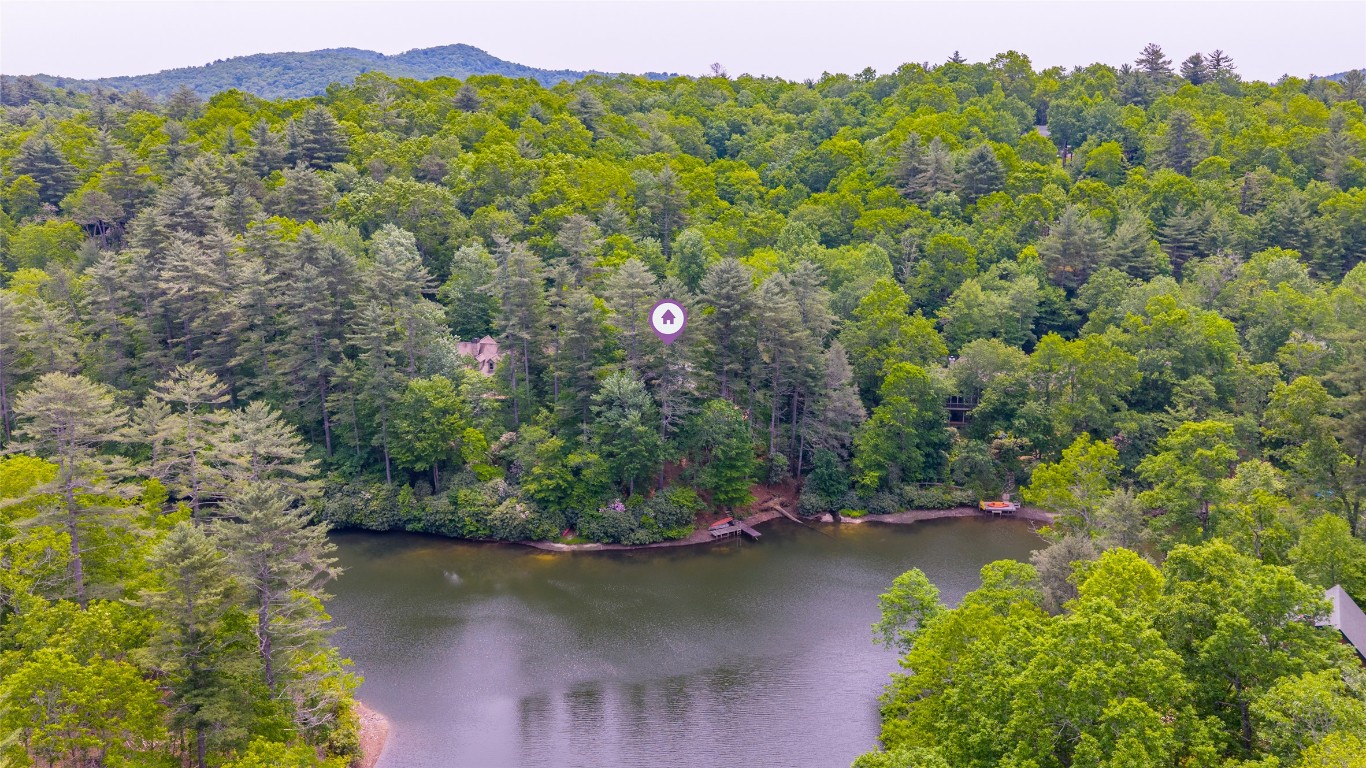 Lake Toxaway, North Carolina 28747, United States, 3 Bedrooms Bedrooms, ,3 BathroomsBathrooms,Residential,Active,15049
