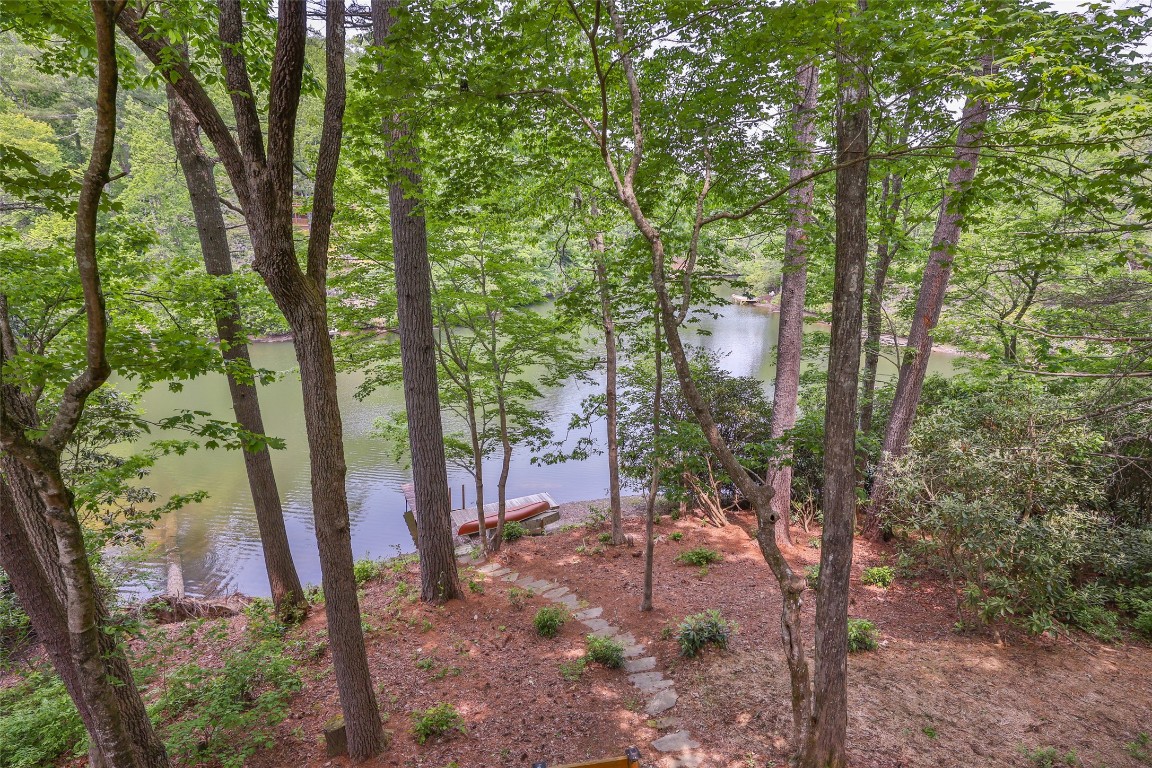 Lake Toxaway, North Carolina 28747, United States, 3 Bedrooms Bedrooms, ,3 BathroomsBathrooms,Residential,Active,15049