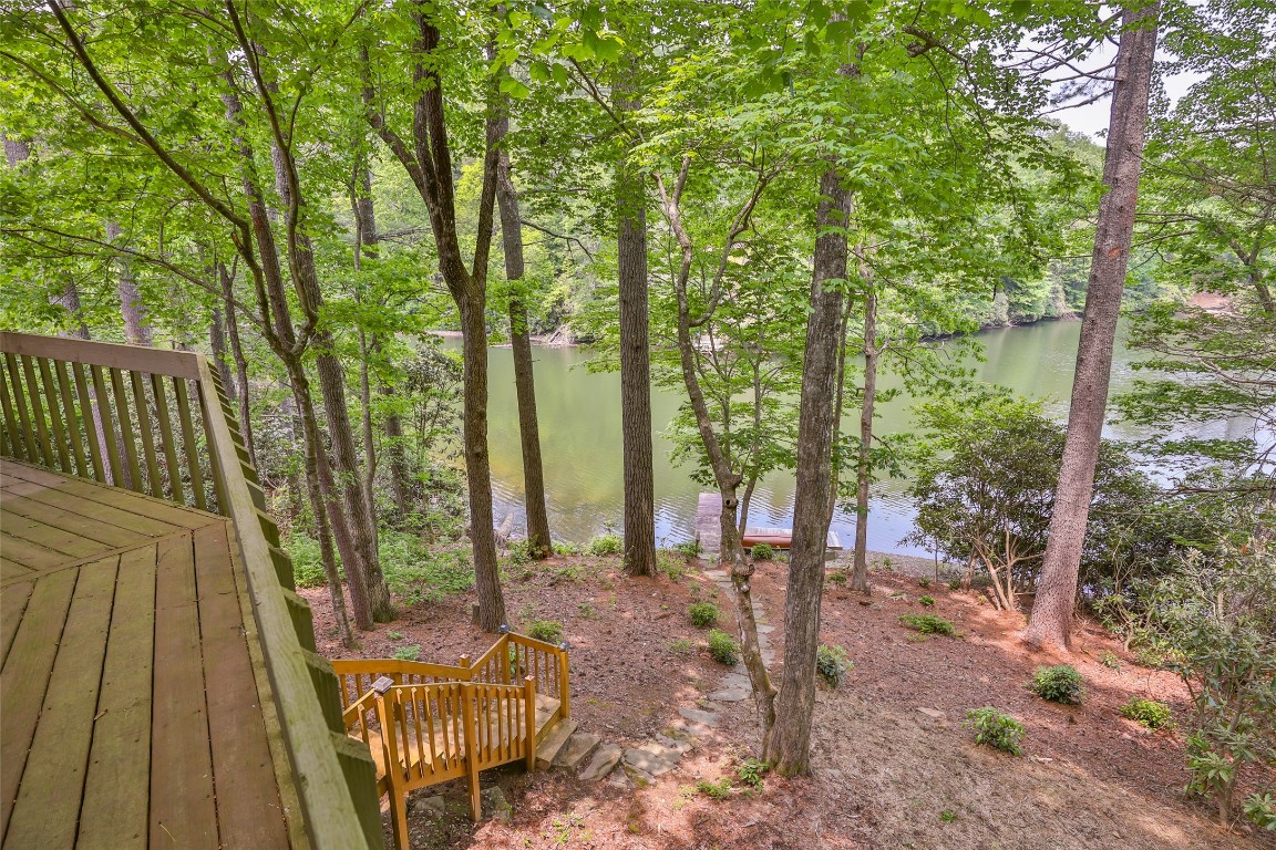 Lake Toxaway, North Carolina 28747, United States, 3 Bedrooms Bedrooms, ,3 BathroomsBathrooms,Residential,Active,15049