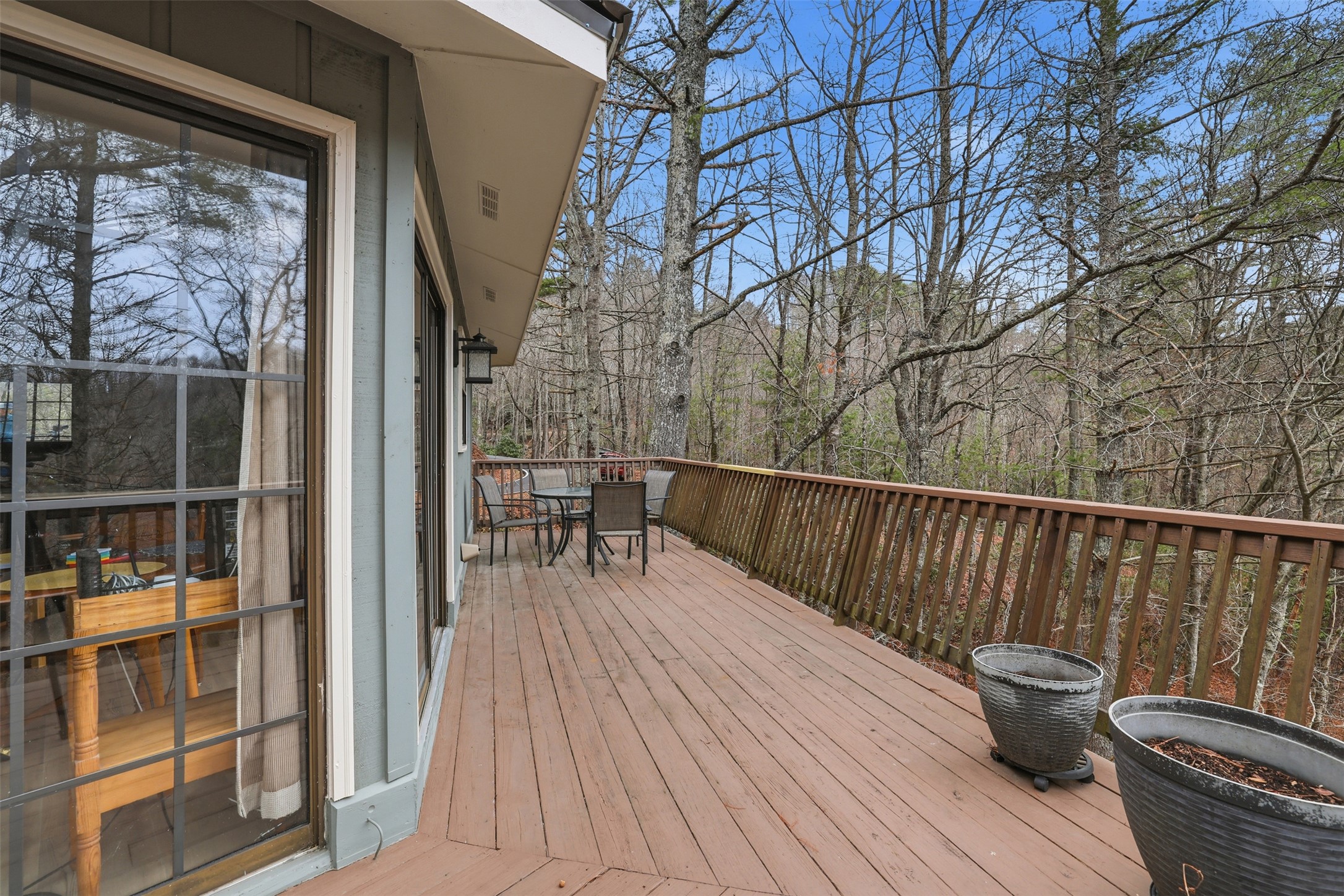 578 Saddleback Circle