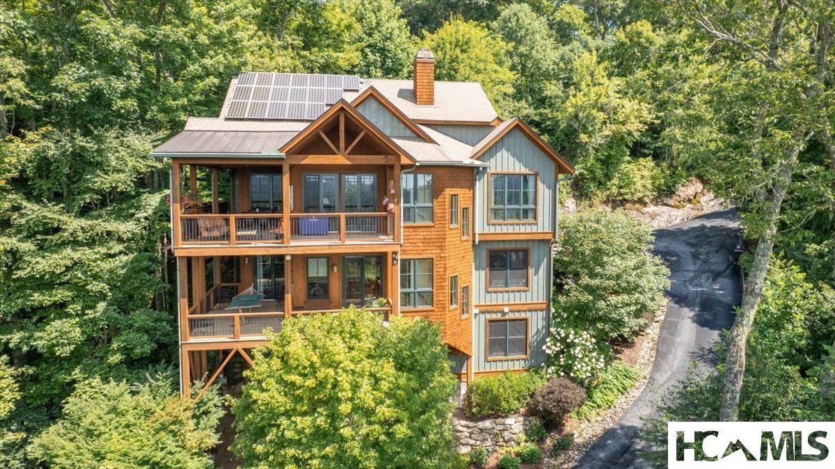 715 View Point Road
