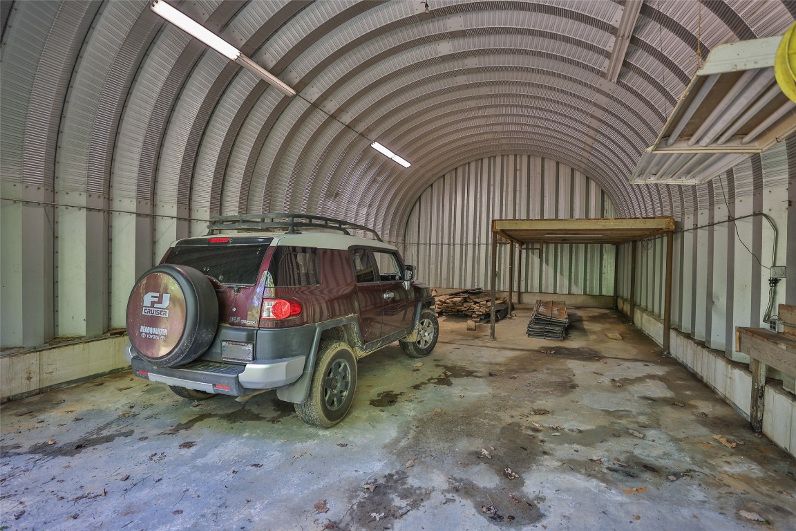 Franklin, North Carolina 28734, United States, 1 Bedroom Bedrooms, ,2 BathroomsBathrooms,Residential,Active,137892