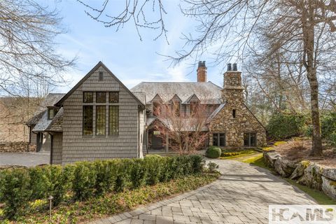 585 Moorewood Circle Highlands NC 28741